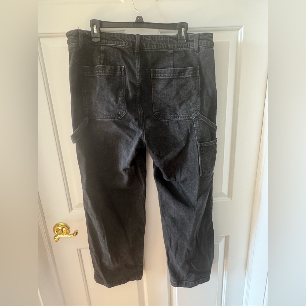 Torrid women’s high rise Cargo Pants